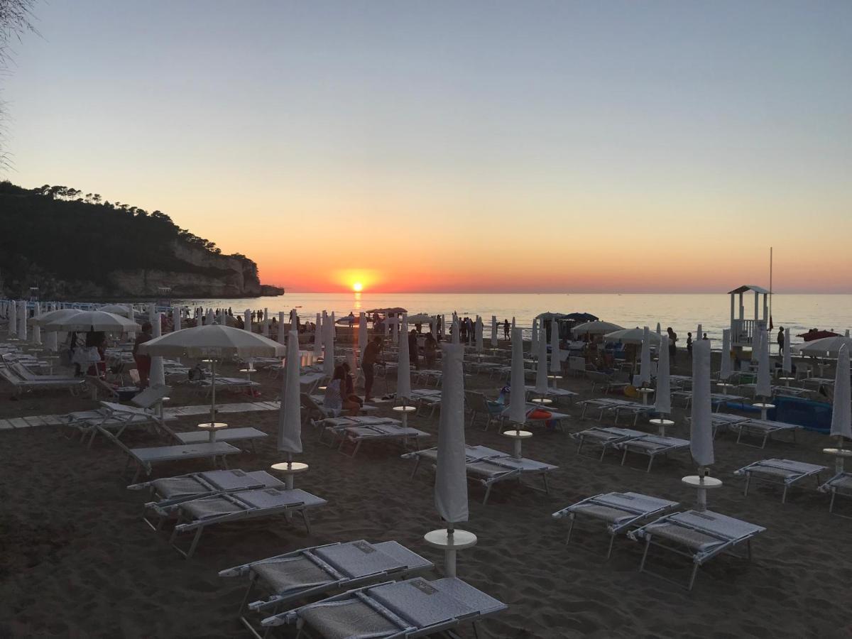 Hotel Corona Beach Peschici Exterior photo