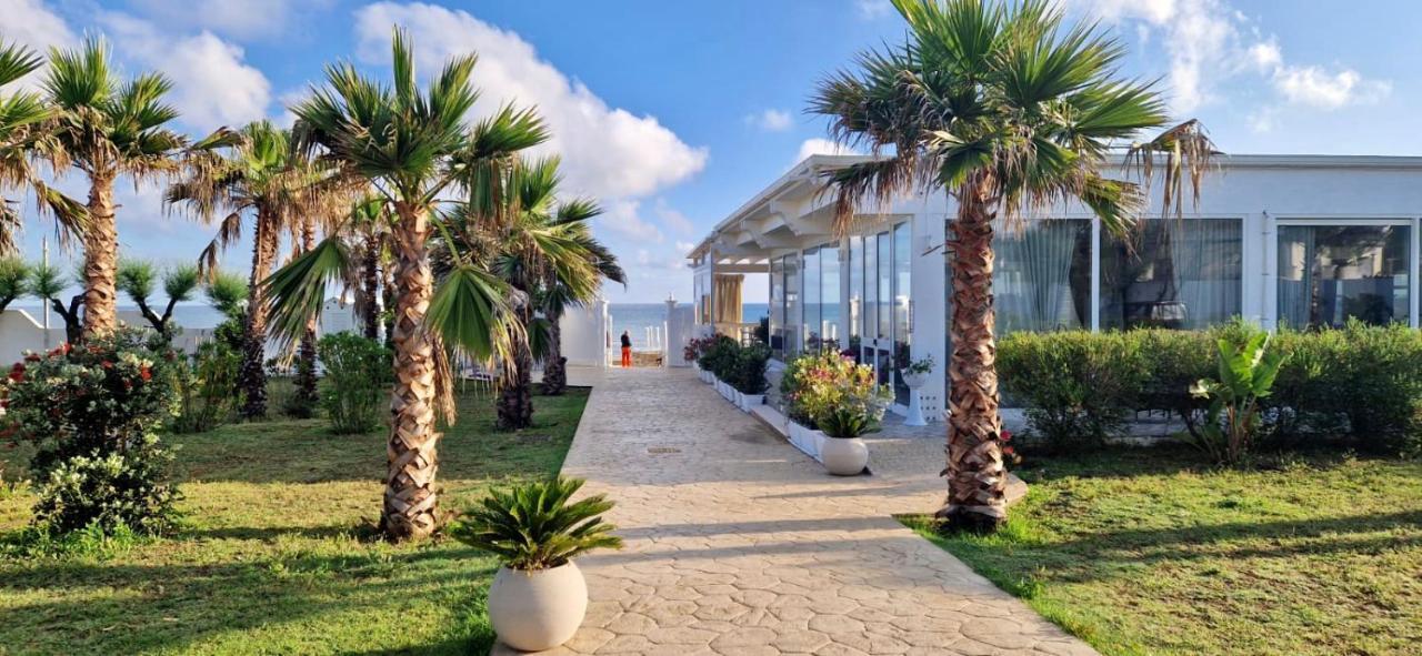 Hotel Corona Beach Peschici Exterior photo
