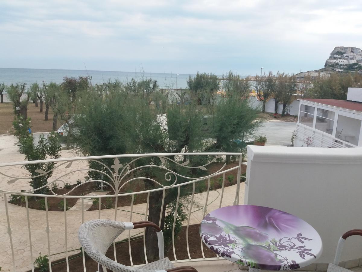 Hotel Corona Beach Peschici Exterior photo